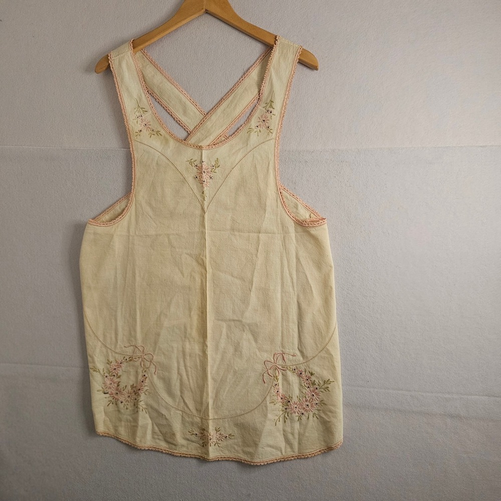 Vintage Hand Embroidered Floral Apron Cream Cotton Pink Crochet Lace Cross Back